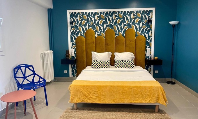 Le Vieux Saint-Maur Apartment | Groundfloor suite inn aparthotel