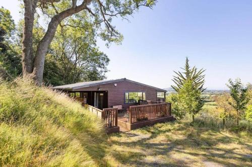 Webbington House | Grove Lodge, Contemporary Cabin in Mendip Hills