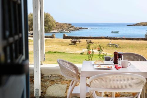 Kithnos Apartment | Guardiero