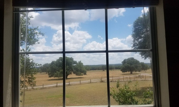 Blanco House | Guest House on Texas Cattle Ranch