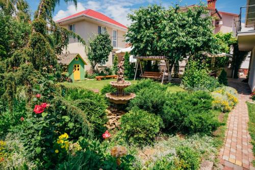 Odessa House | Guest house VadLen