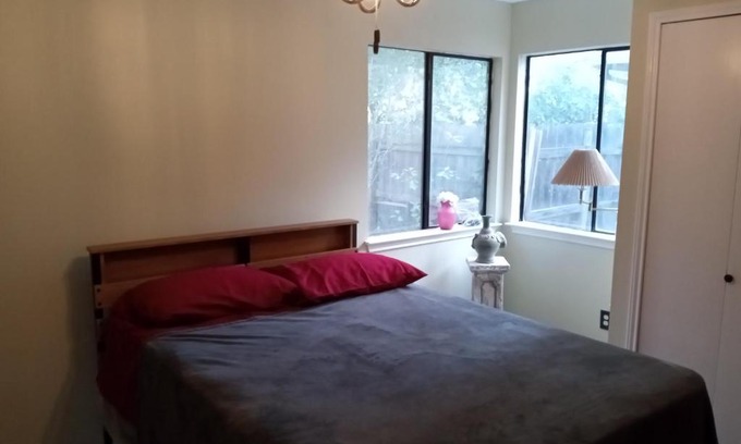 North San Antonio - SAT House | Guest room - Better than a hotel