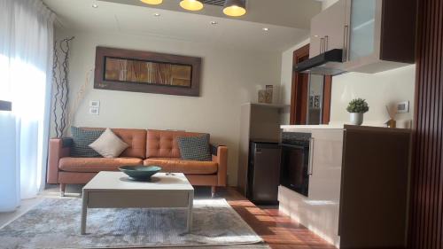 Sheikh Zayed City Apartment | Guest suite in Beverly Hills Sodic