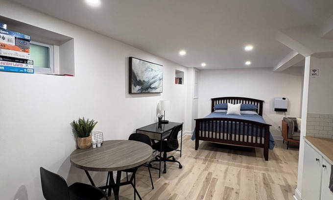 Revere Apartment | Guest suite near airport with parking