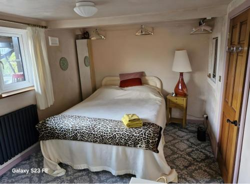 Saltford Apartment | Guest suite on the Avon Valley