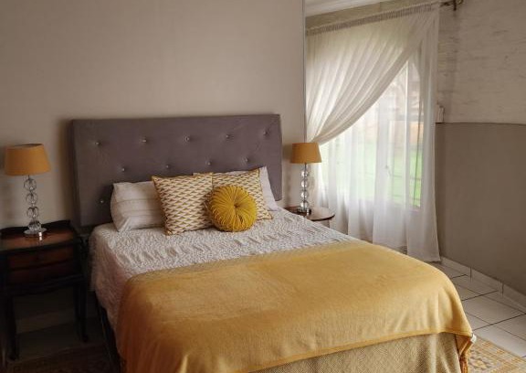 Boksburg Apartment | Guesthouse 71 Chalet 1 bedroom