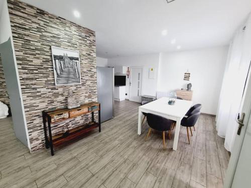 Espinho House | GuestHouse dos Limites
