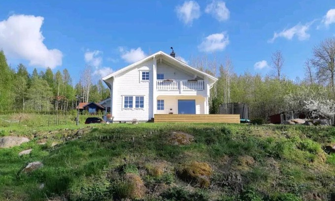 Vallsjobol House | Guesthouse with loft at lake Skagern Spa & Yoga