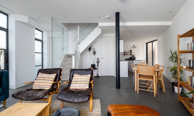 Mildmay Apartment | GuestReady - London Terrace Stay