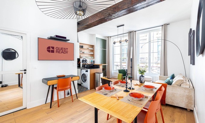 Les Iles Apartment | GuestReady - Parisian charm near Notre-Dame