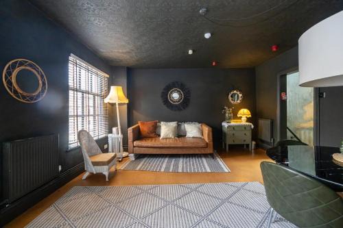 Northern Quarter Apartment | GuestReady - Rose and Monkey Hotel