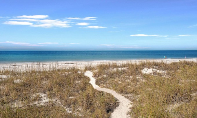 St. Pete Beach Villa | Gulf Front Villa that Sleeps Eight with Private Beach and Access