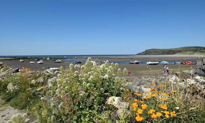 Abercych Cottage | Gwaun Cottage