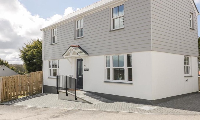 St. Agnes House | Gwel Nans