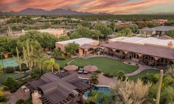 North Scottsdale House | HÓZHÓ Estate on Cavedale