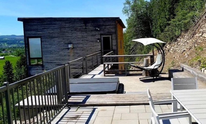 Baie-St-Paul Ski Chalet | Hôtel à la maison - Panache, spa et fleuve