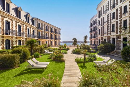 Dinard Hotel | Hôtel Barrière Le Grand Hôtel Dinard