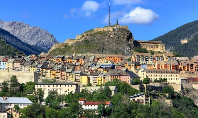 Briancon Hotel | Hôtel Cristol