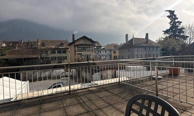 Villeneuve Hotel | Hôtel du Quai