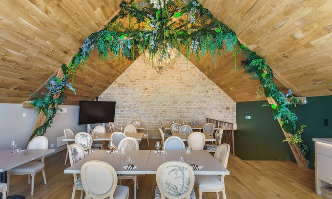 Gevrey-Chambertin Hotel | Hôtel Le Clos des Arts