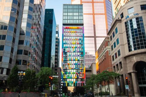Downtown Montreal Hotel | Hôtel Le Germain Montréal