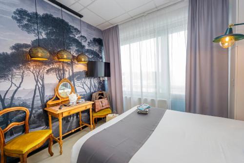 Francheville Hotel | Hôtel Le Grand Barnum