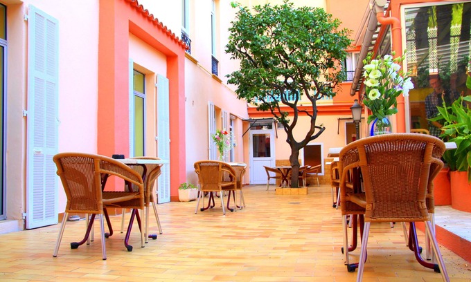 Menton Hotel | Hôtel Menton Riviera