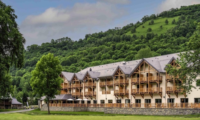 Peyragudes Hotel | Hôtel Mercure Peyragudes Loudenvielle Pyrénées