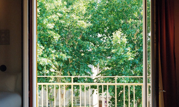 Arles City Centre Hotel | Hôtel Présent - 200m des Arènes de Arles - Encore Mieux