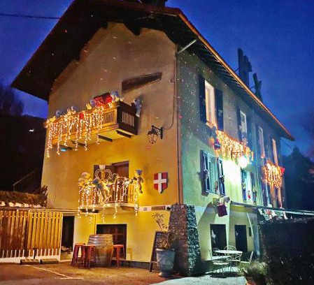 Bourg-Saint-Maurice Hotel | Hôtel Restaurant "La Petite Auberge"