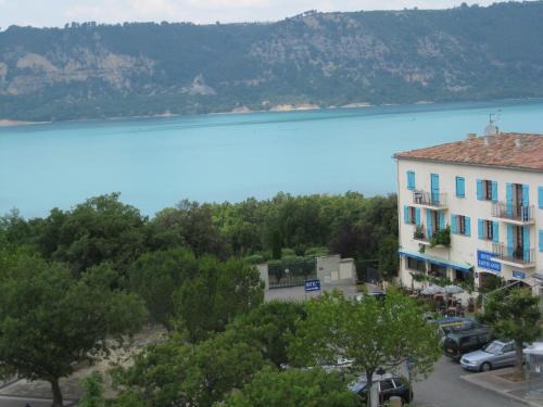 Les Salles-sur-Verdon Hotel | Hôtel Sainte Anne