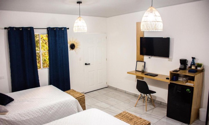 Nahuizalco House | Habitación Agua - Villa Valle Campo