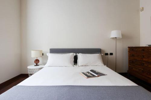 Magenta Apartment | HACCA Collection - Corso Magenta, unique and charming 2BR apartment