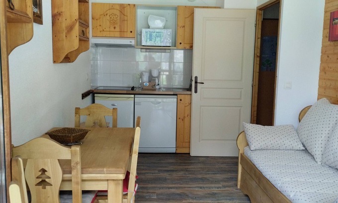 Orelle Apartment | Hameau 1 103 - SPA & PISCINE appartement 4 pers