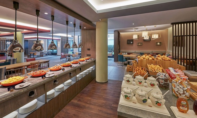 West Berlin Centre Hotel | Hampton by Hilton Berlin City West