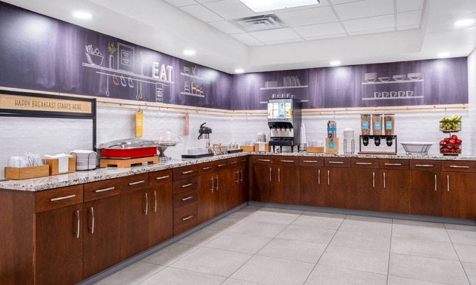 Auburn Hotel | Hampton Inn Auburn