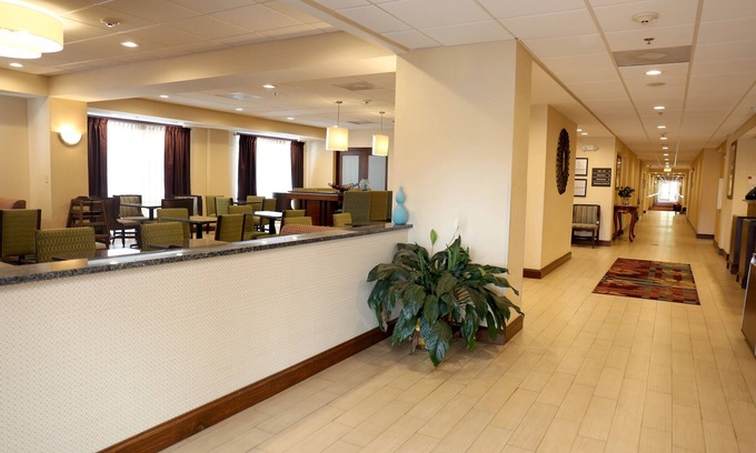 Manning Hotel | Hampton Inn Manning