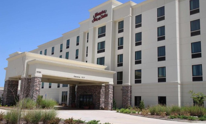 Gulfport Hotel | Hampton Inn & Suites Gulfport