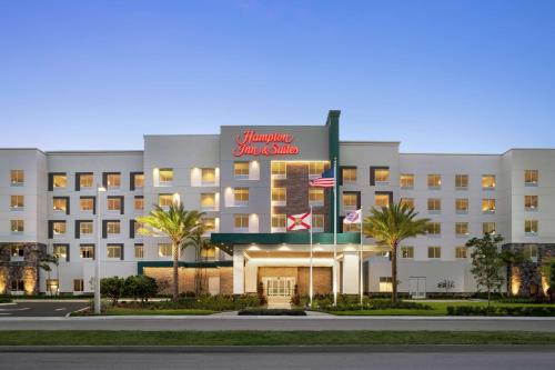 Country Walk Hotel | Hampton Inn & Suites Miami, Kendall, Executive Airport