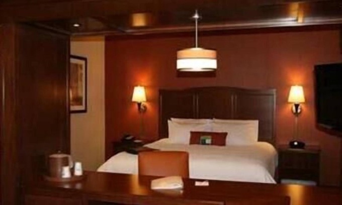 New Castle Hotel | Hampton Inn & Suites New Castle