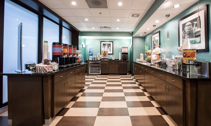 Toledo Hotel | Hampton Inn & Suites Toledo/Westgate