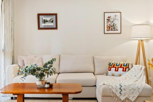 South Fremantle House | Hampton Retreat - South Fremantle Escape