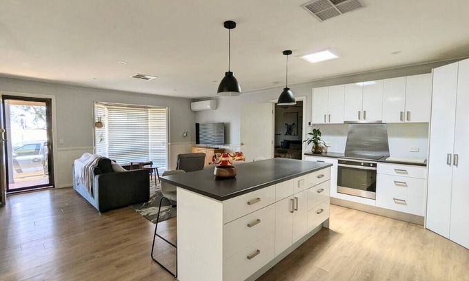 Tocumwal House | Hannah House