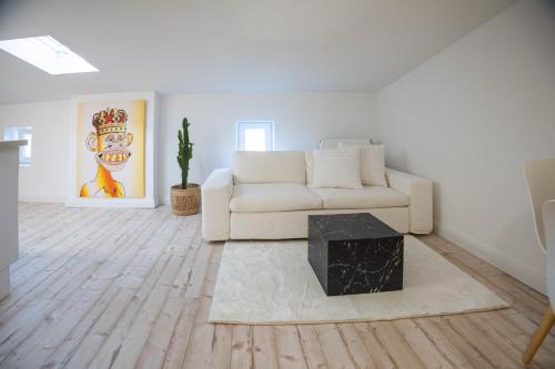 Lubeck City Centre Apartment | Hanse Villa - Dachloft Königsberg - niedrige Decken