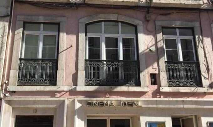 Encarnacao House | Happy @ Chiado