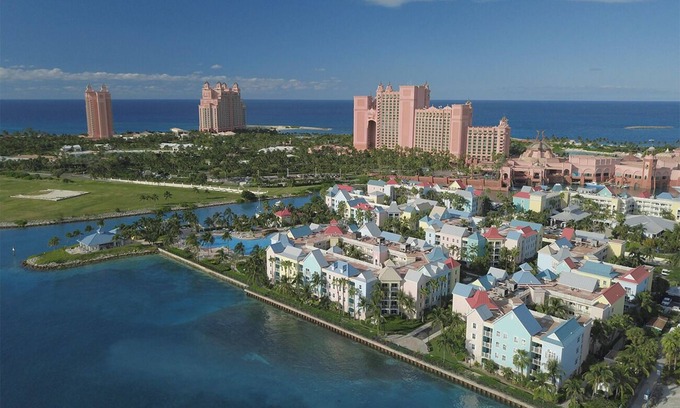 Paradise Island Resort | Harborside Resort at Atlantis – A Relaxing Retreat with Full Access to Adventure