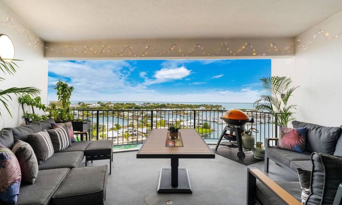 Cullen Bay Apartment | Harbour Haven Penthouse: Marina view, Balcony, BBQ