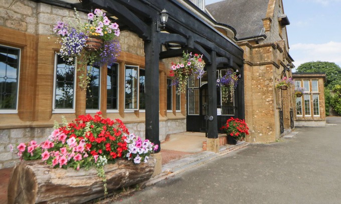 Heligan Cottage | Harcombe House Bungalow 12