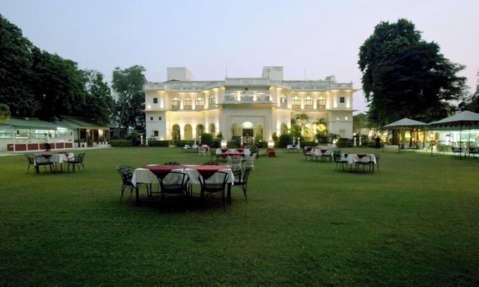 Jhotwara Hotel | Hari Mahal Palace-By Pachar Group