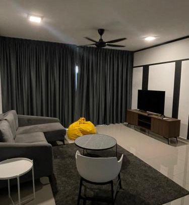 Jenjarom Apartment | Harmony Homestay